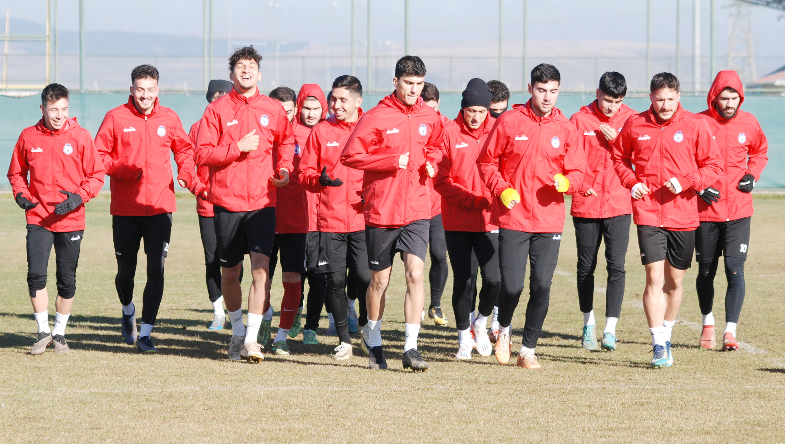 Yarın deplasmanda Bucaspor 1928 ile karşılaşacak olan HES İlaç Afyonspor,
