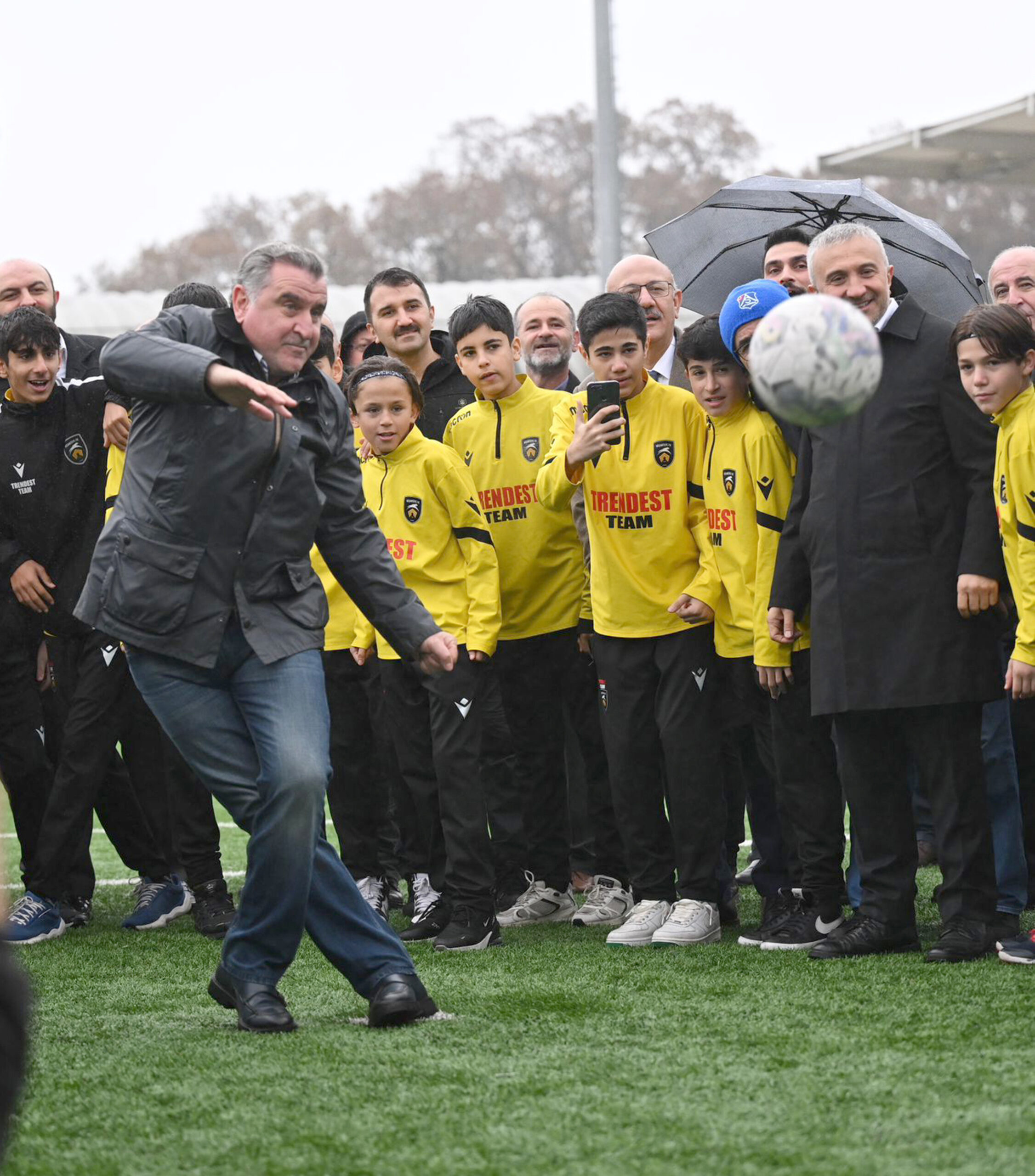 Gençlik ve Spor Bakanı Dr. Osman Aşkın Bak, İstanbul’da Kamp