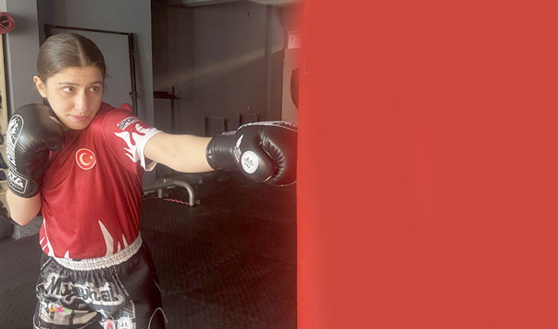 Antalya’da düzenlenen Uluslararası Muaythai Açık Kupası elit kategoride altın madalya