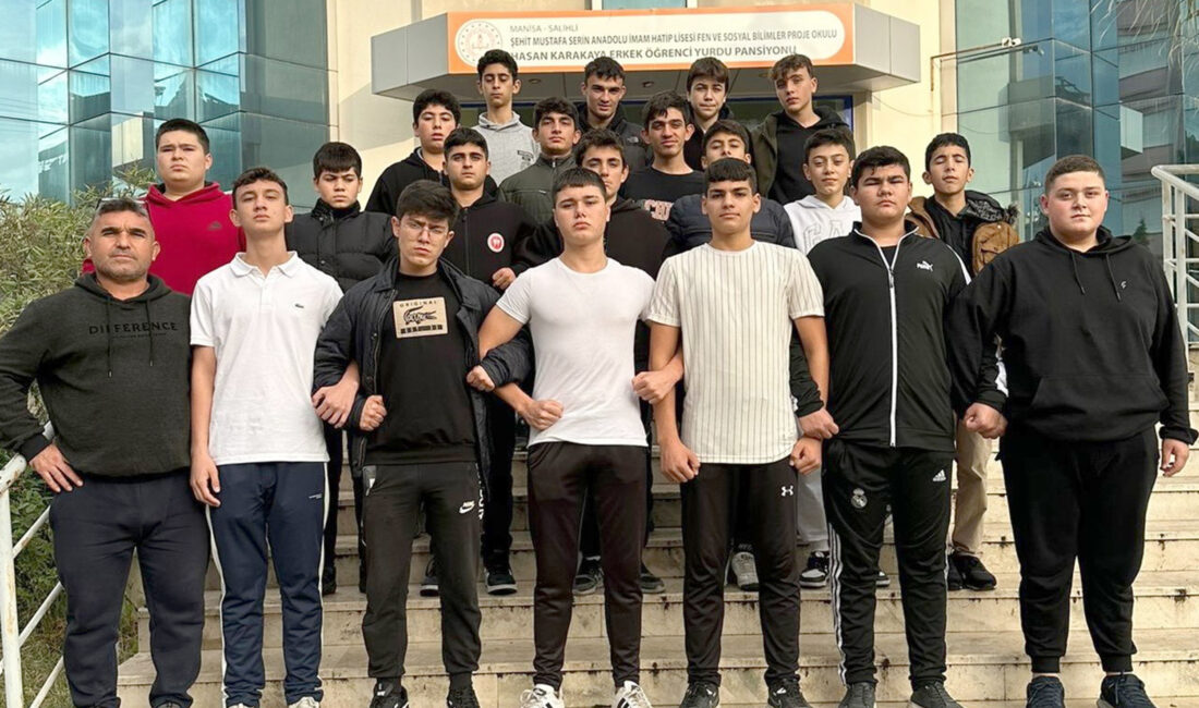 Manisa’nın Salihli ilçesindeki Şehit Mustafa Serin Anadolu İmam Hatip Lisesi