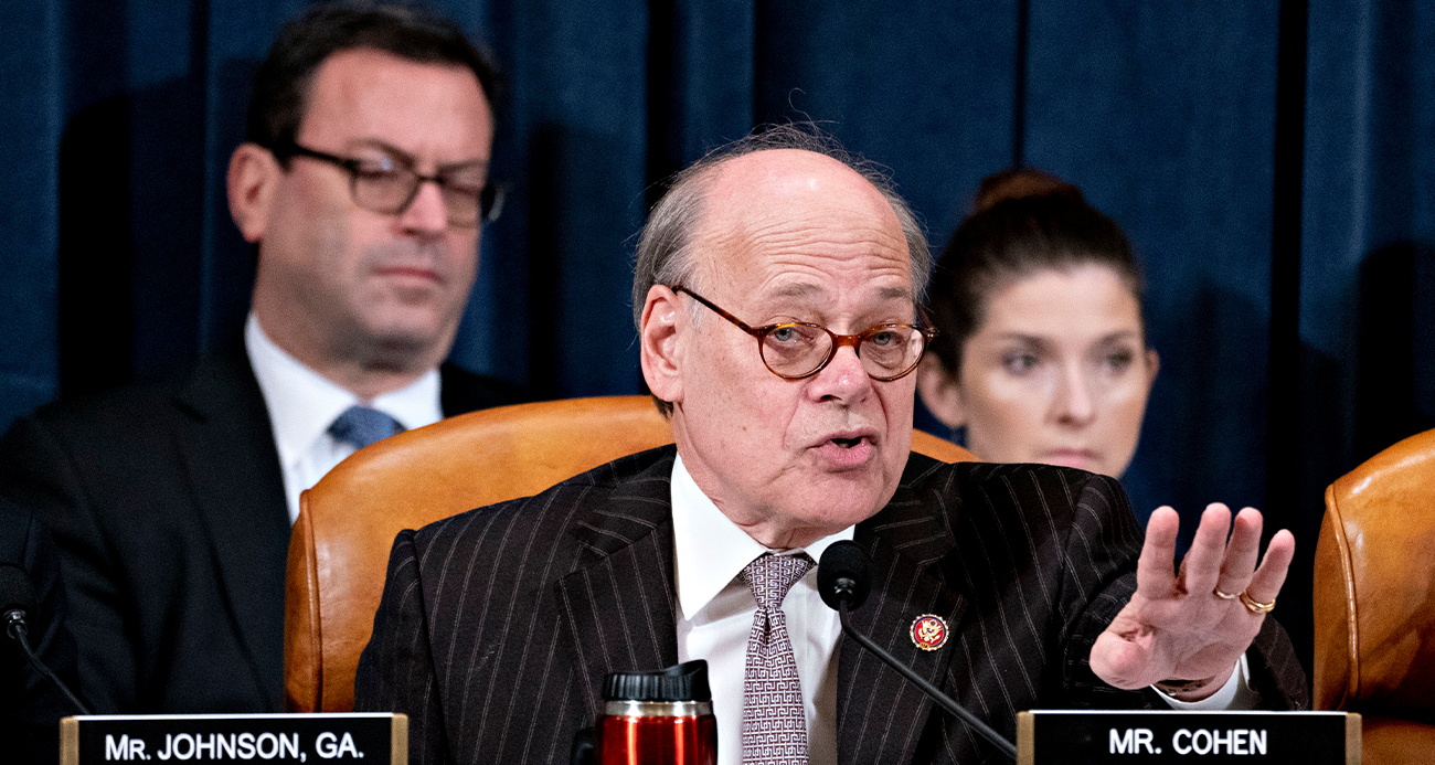 Yahudi kökenli ABD’li Senatör Bernie Sanders, ABD Başkanı Joe Biden’a