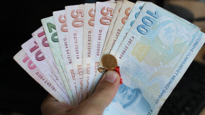 Çalışma ve Sosyal Güvenlik Bakanı Vedat Işıkhan, asgari ücretle ilgili,