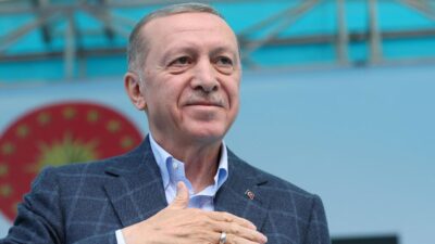 Cumhurbaşkanı Erdoğan, Katar dönüşü uçakta gazetecilerin sorularına yanıt verdi. Fahiş