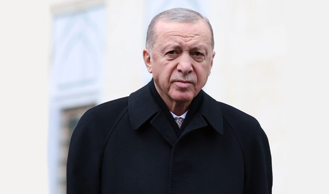 Cumhurbaşkanı Erdoğan, Üsküdar’da Hz. Ali Camii’nde cuma namazı sonrası basına