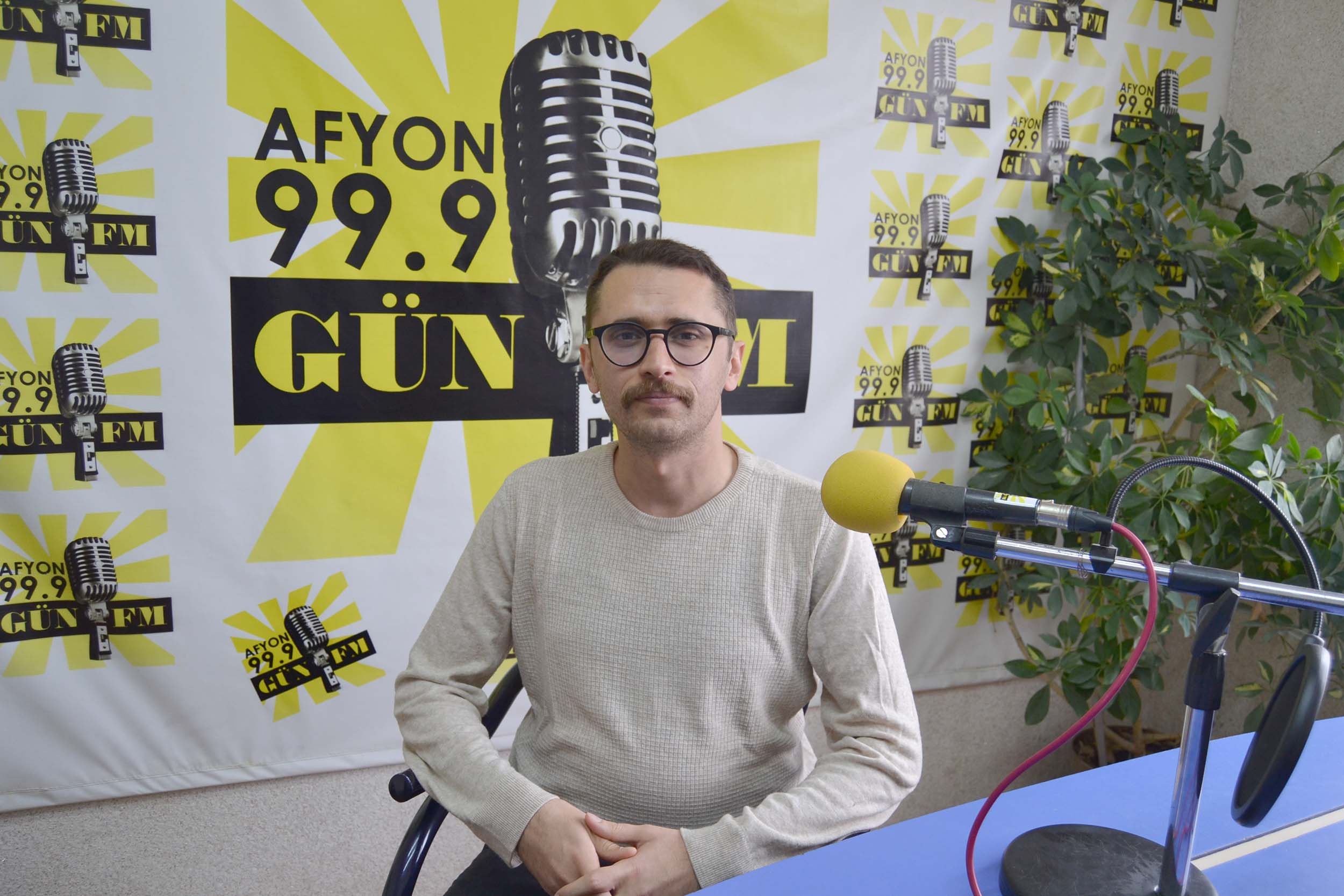 Gün FM’e konuk olan AFSÜ Tıp Fakültesi Üroloji Ana Bilim