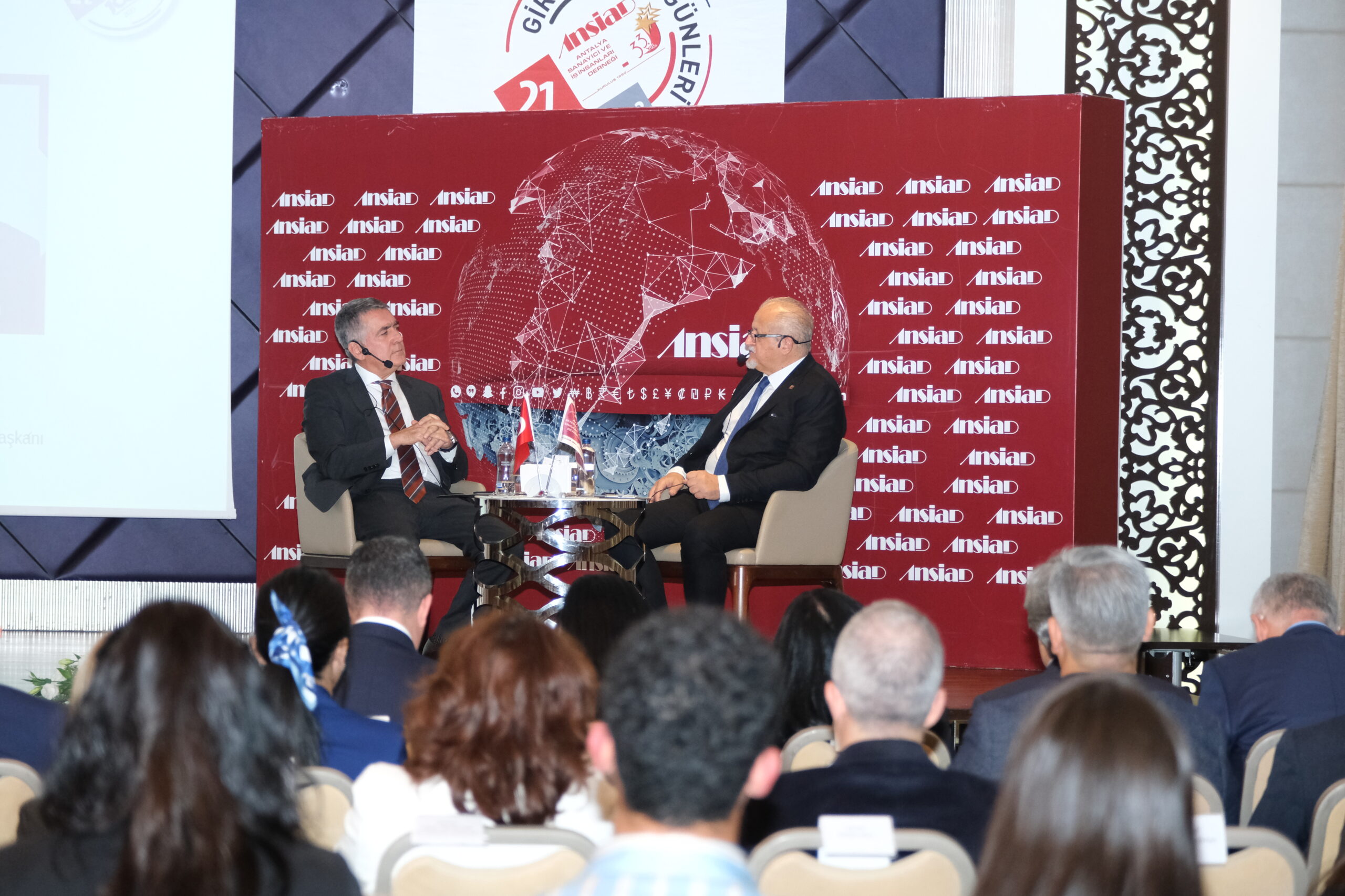 ANTALYA Sanayici ve İş İnsanları Derneği’nin (ANSİAD) ‘21. Girişimcilik Günleri