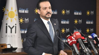 İYİ Parti Sözcüsü Kürşad Zorlu, “Yapılan oylama neticesinde Genel İdare Kurulumuz, 2024 yerel seçimlerine İYİ Partimizin