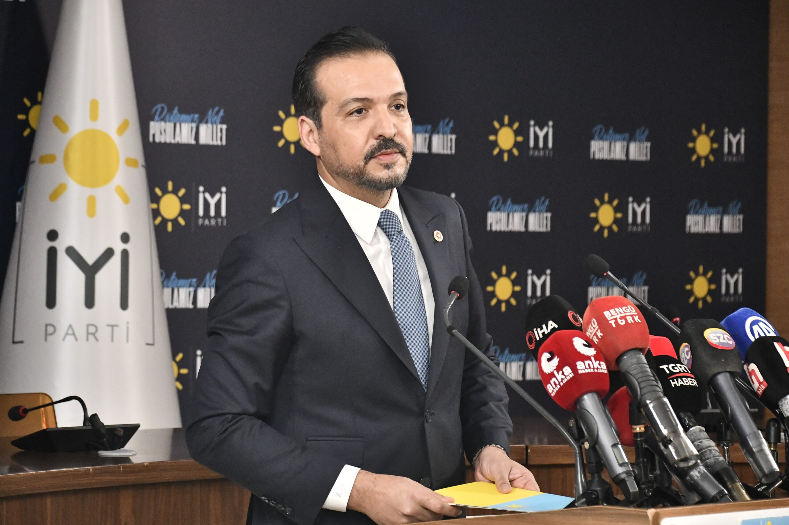 İYİ Parti Sözcüsü Kürşad Zorlu, “Yapılan oylama neticesinde Genel İdare Kurulumuz, 2024 yerel seçimlerine İYİ Partimizin