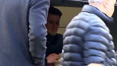 Ankaragücü Başkanı Faruk Koca tarafından saldırıya uğrayan hakem Halil Umut Meler, tedavi