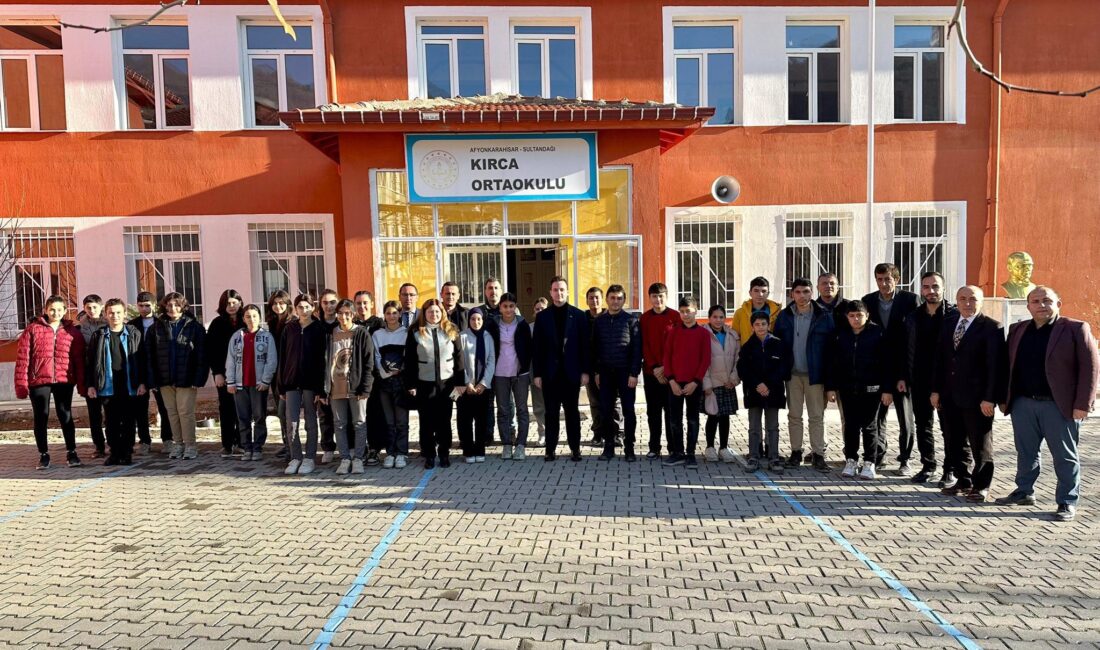 Afyonkarahisar Sultandağı Kaymakamlığı tarafından LGS deneme sınavında dereceye giren öğrencilere