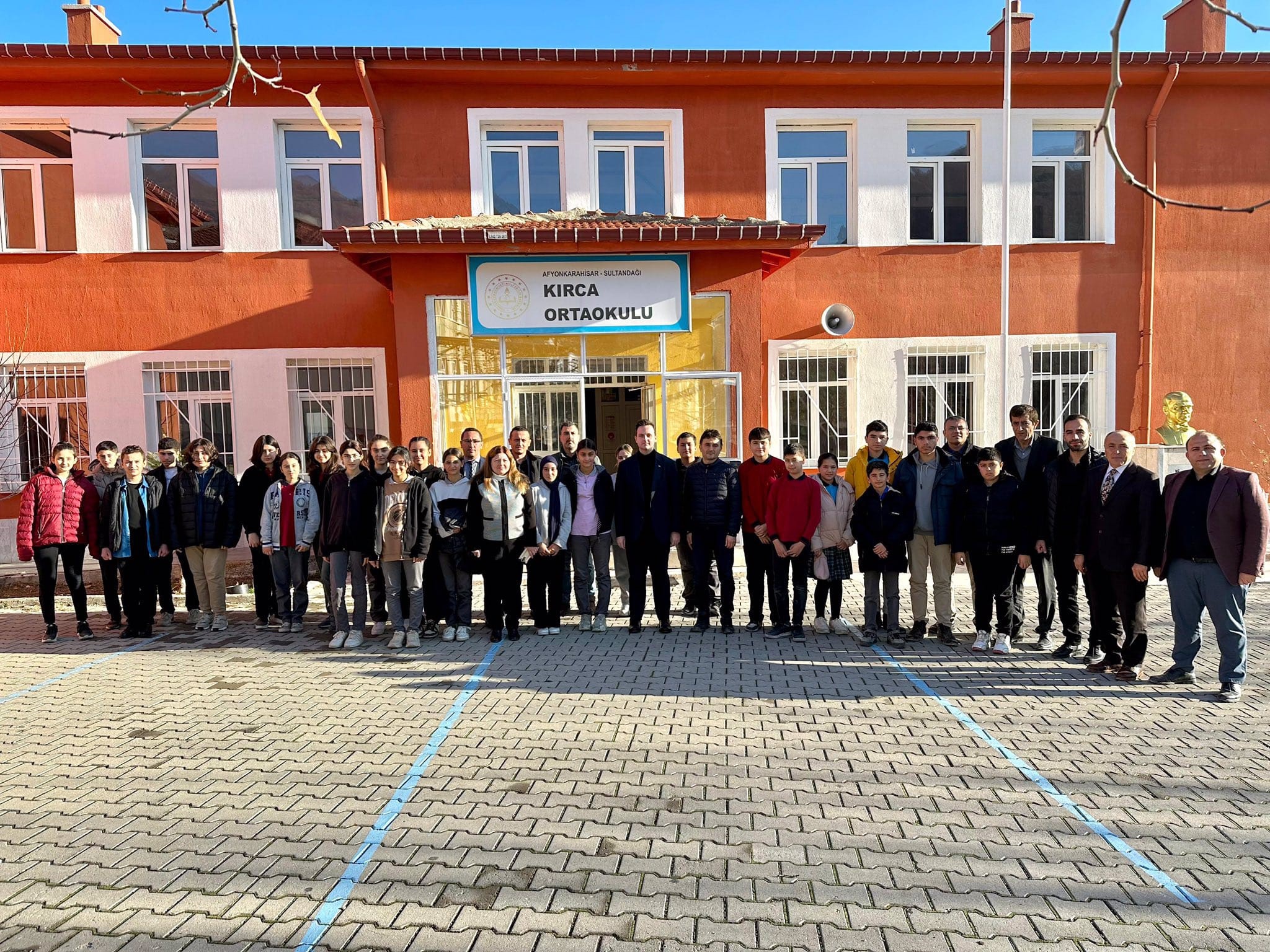 Afyonkarahisar Sultandağı Kaymakamlığı tarafından LGS deneme sınavında dereceye giren öğrencilere