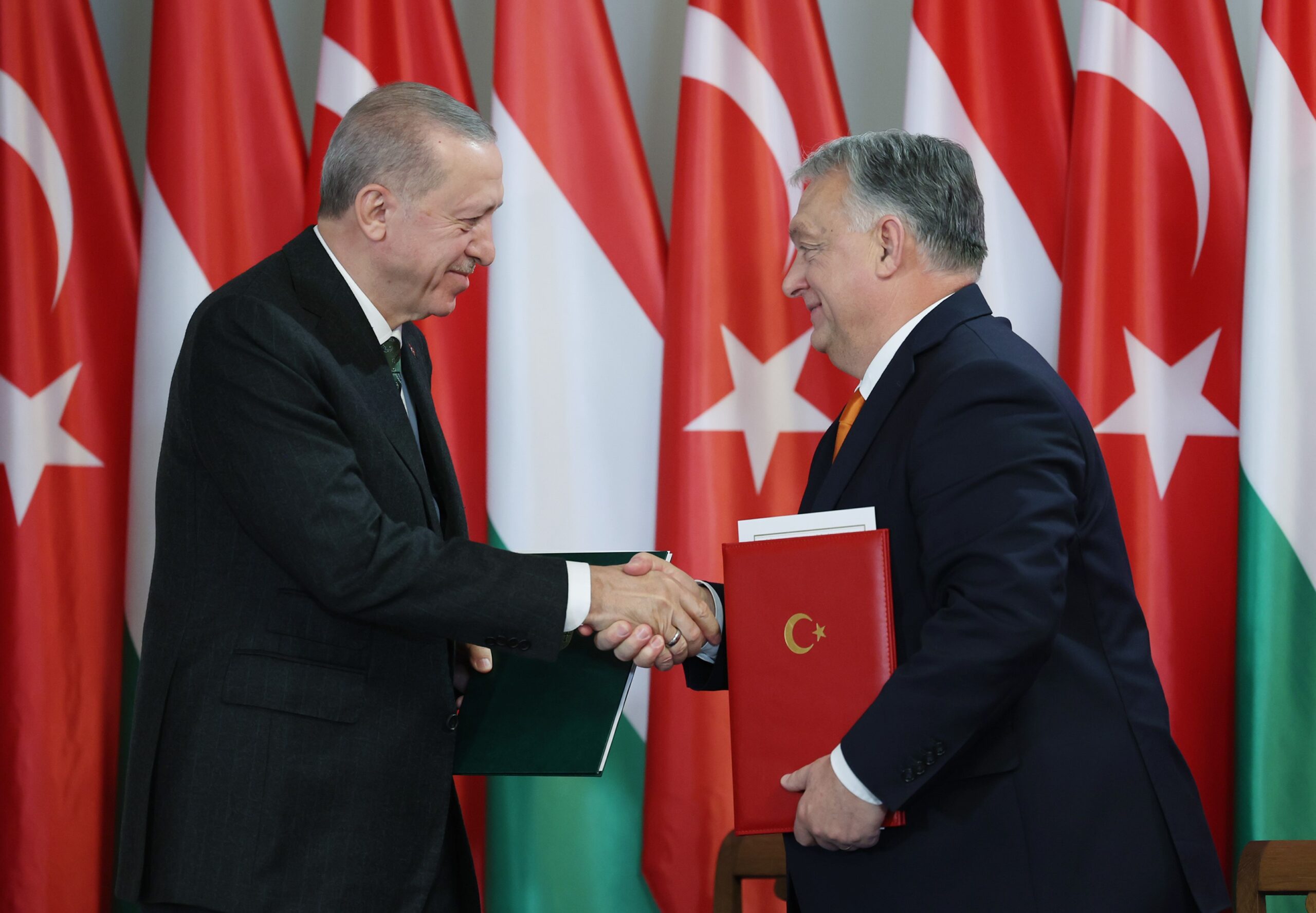 Cumhurbaşkanı Recep Tayyip Erdoğan’ın resmi bir ziyaret çerçevesinde bulunduğu Macaristan’da