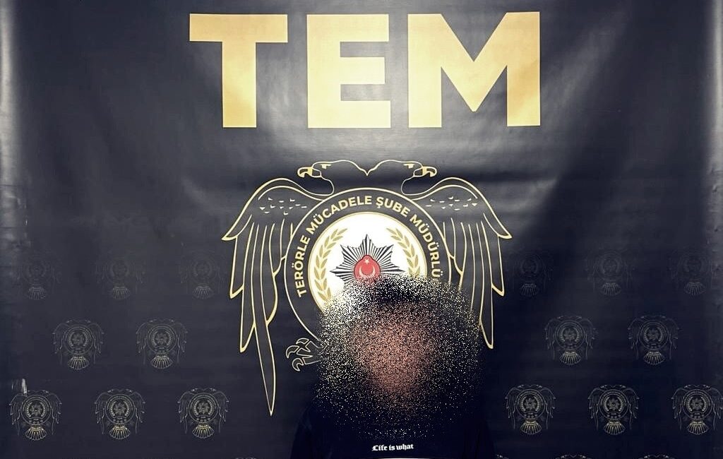 Afyon’da DEAŞ operasyonu: 1 gözaltı Yurt genelinde 32 ilde DEAŞ terör örgütüne yönelik gerçekleştirilen operasyonda