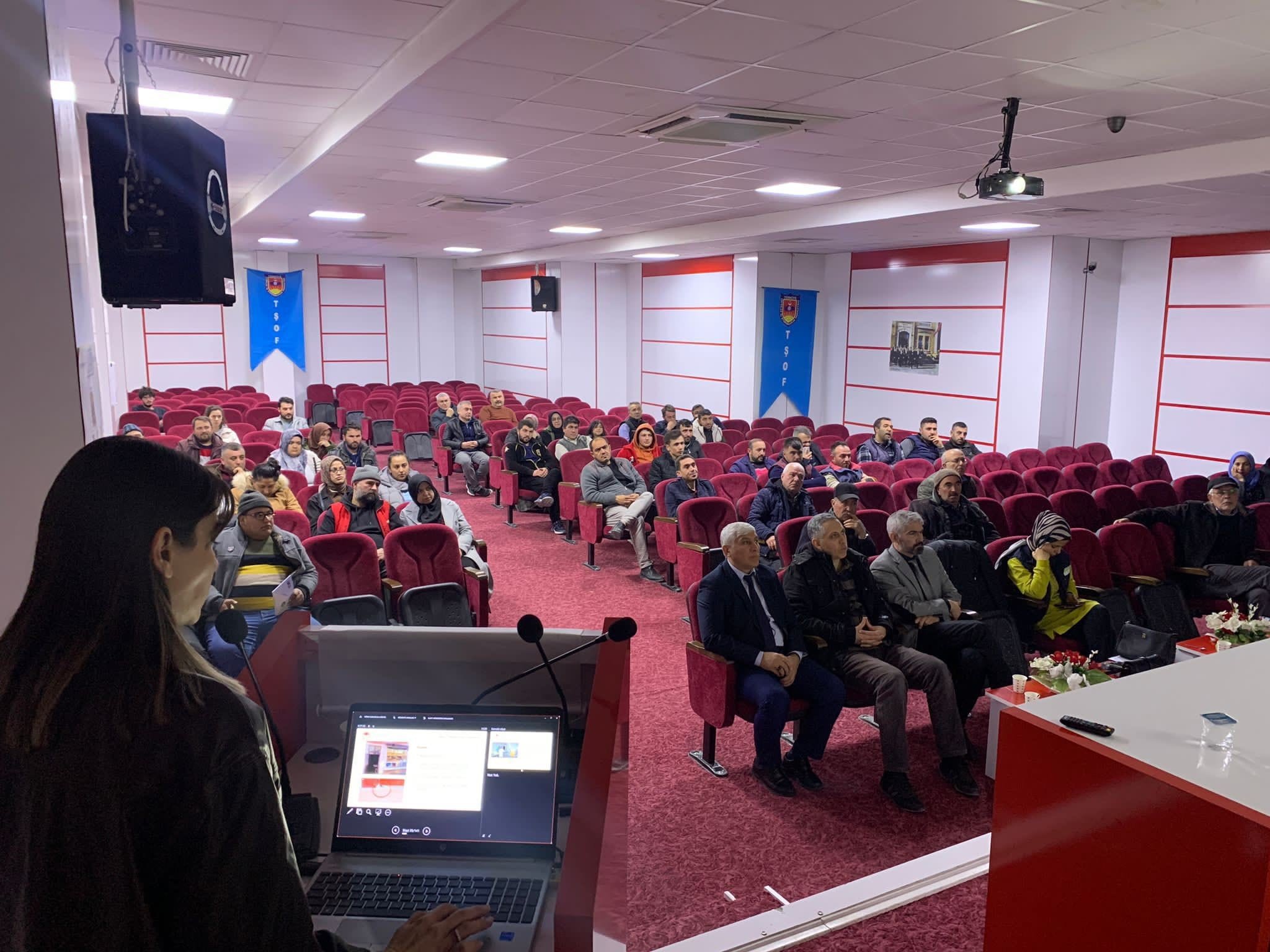 Afyonkarahisar İl Tarım ve Orman Müdürlüğü çalışanları tarafından verilen hijyen