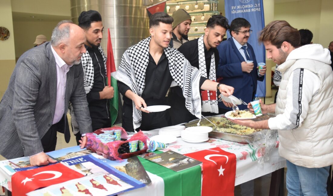 Afyonkarahisar’da, Filistin’in kültürel zenginliklerini tanıtmak amacıyla “Filistin Temalı Uluslararası Kültür