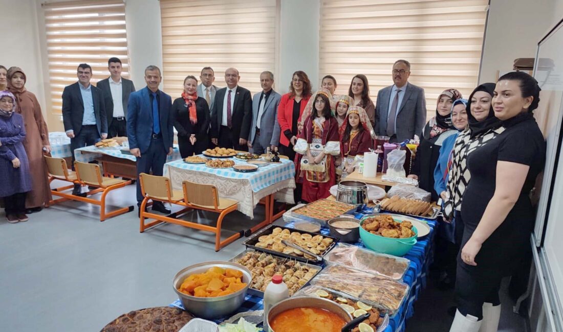 Ahmet Ömer Kocaşaban İlkokulu öğrencileri tarafından insan, şehir, kültür ve