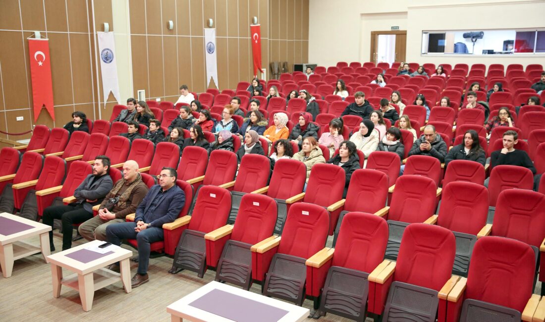 Afyon Kocatepe Üniversitesi (AKÜ) Uluslararası İlişkiler Uygulama ve Araştırma Merkezi