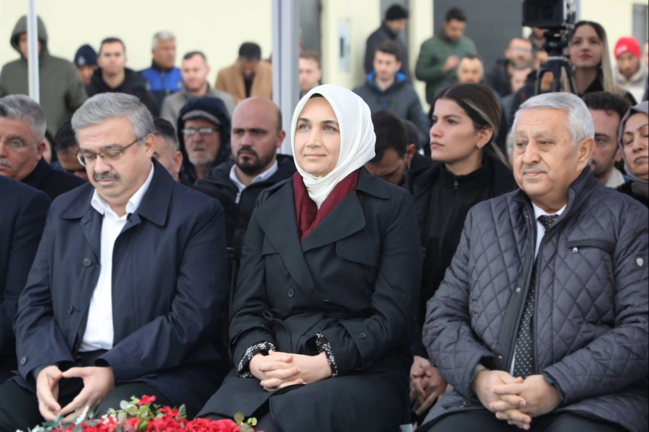 “Uyum başarıyı getiriyor” Afyonkarahisar’da AKÜ Ahmet Necdet Sezer Kampüsü’ne yapılan