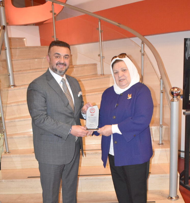 Gül Anneler Derneği Onursal Başkanı Halise Saygı, Derneğin Yönetim Kurulu