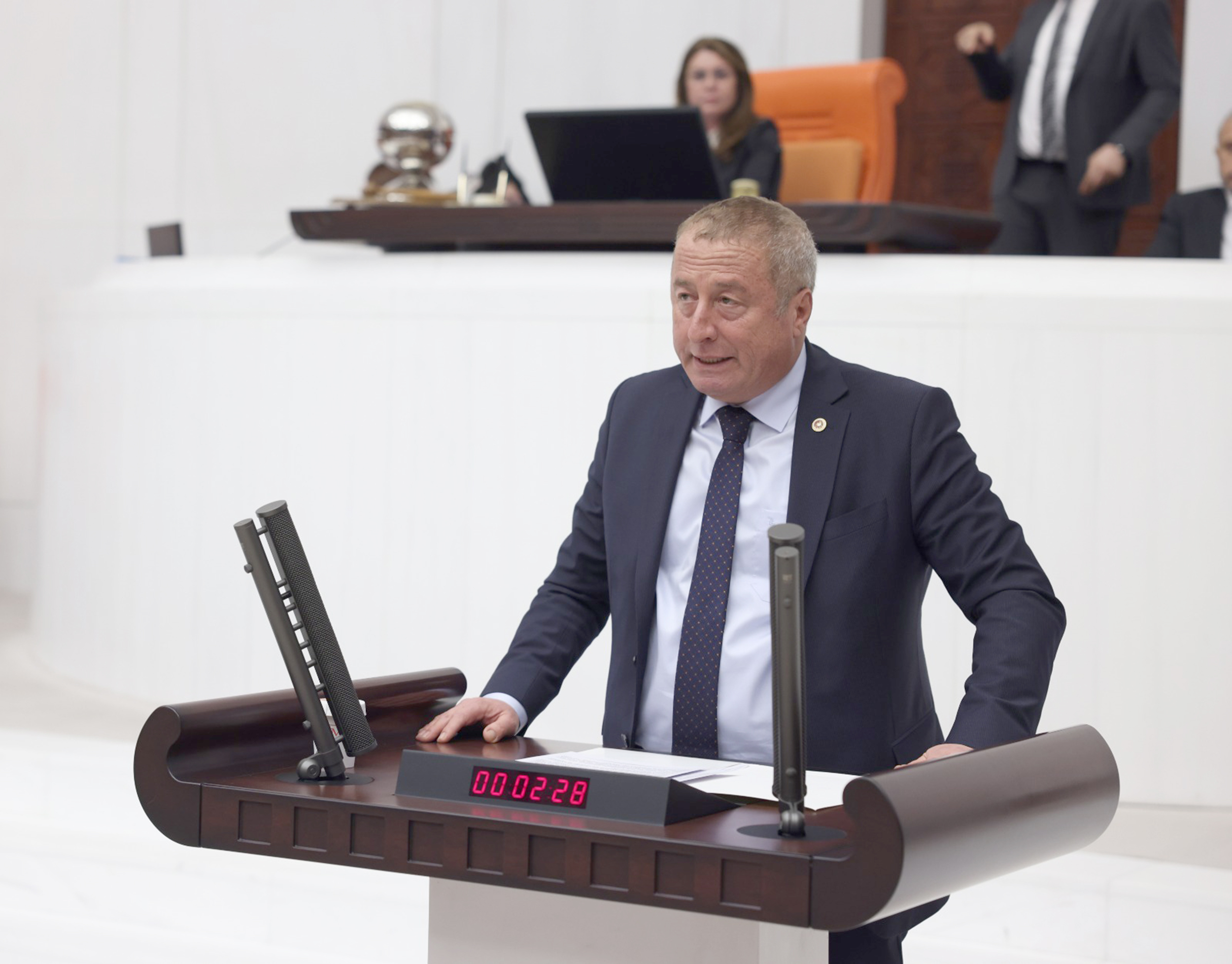 İYİ Parti Afyonkarahisar Milletvekili Av. Hakan Şeref Olgun AK Parti