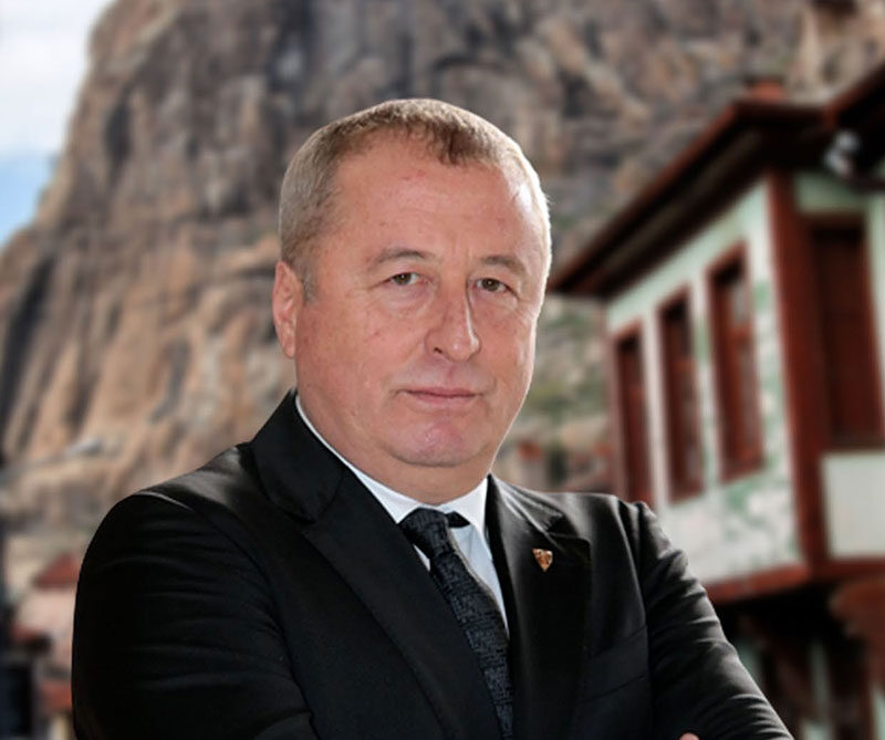 Gazetemiz köşe yazarı Murat Akarçay’ın köşe yazısında anlattığı “30 asgari