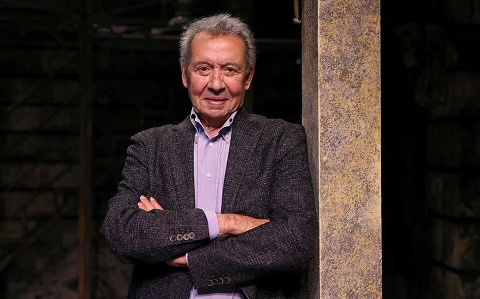Son olarak “Eşkıya Dünyaya Hükümdar Olmaz” adlı dizide rol alan