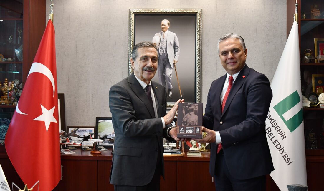 Antalya Muratpaşa Belediye Başkanı Ümit Uysal, Eskişehir’den kardeş kenti, Tepebaşı