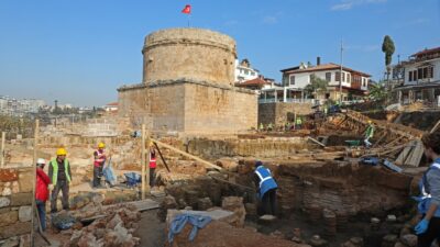 Antalya Büyükşehir Belediyesi, ‘Hıdırlık Kulesi Çevresi Arkeolojik Kazı ve Seyir