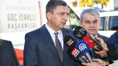 ANTALYA Valisi Hulusi Şahin, kentte en çok ikamet izni alanların