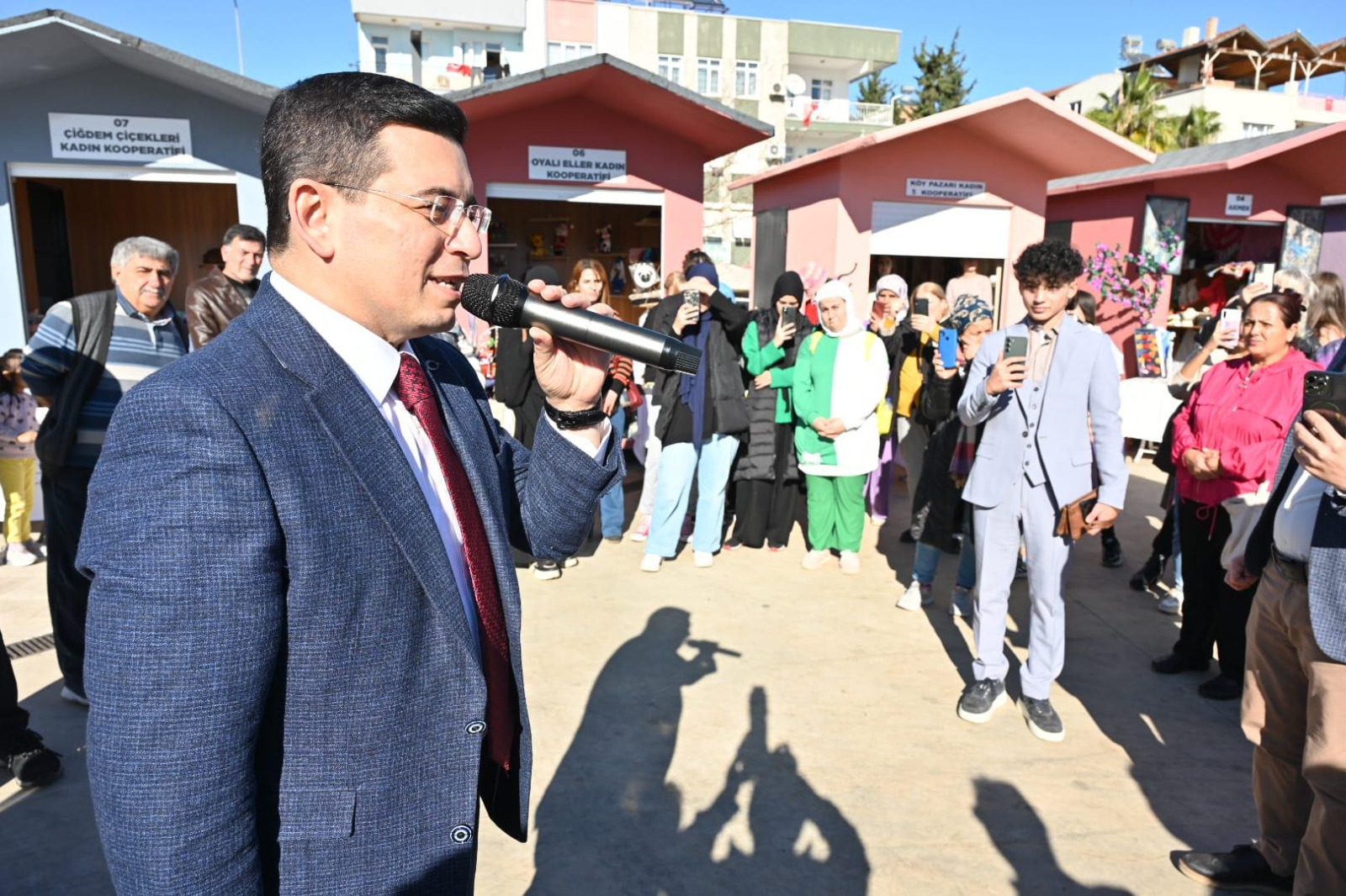 Kepez Belediyesi, kadın girişimcilere yönelik projelerine bir yenisini daha ekledi.