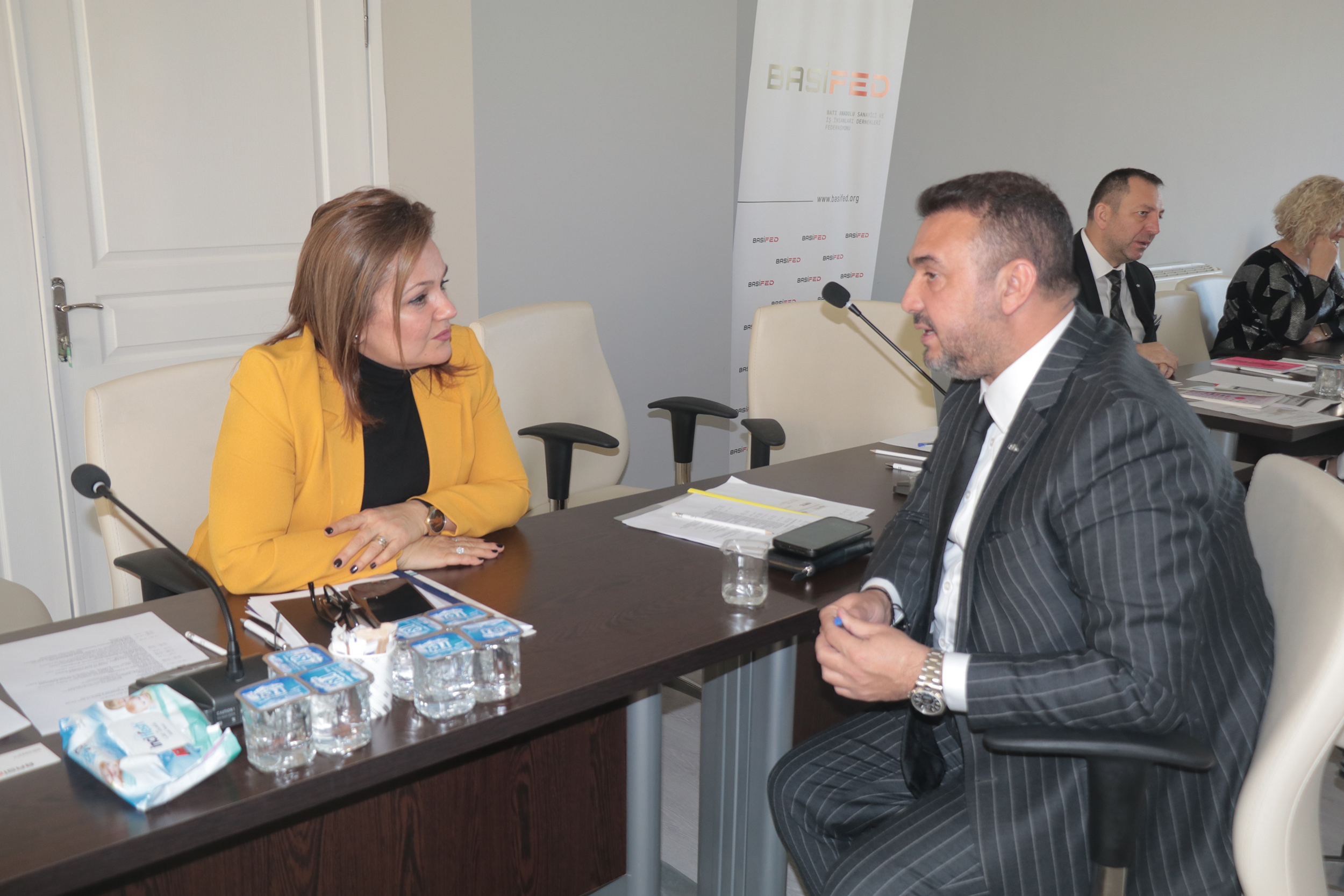 AFSİAD Yönetim Kurulu Başkanı Kadir Sayın ve Genel Sekreter Abdurrahman