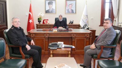 Vali Doç. Dr. Kübra Güran Yiğitbaşı başkanlığında İl Jandarma Komutanı