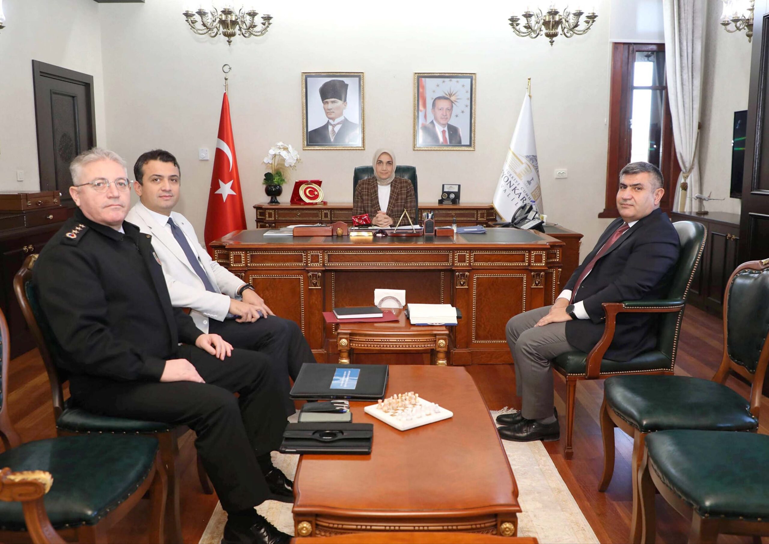 Vali Doç. Dr. Kübra Güran Yiğitbaşı başkanlığında Vali Yardımcısı Mehmet