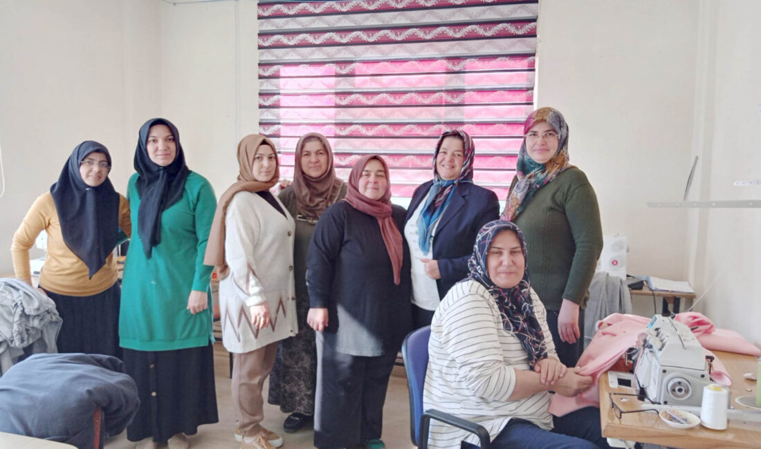 Başmakçı ilçesinde, Belediye Başkanı Melihat Berber’in öncülüğünde, ilçe Halk Eğitim