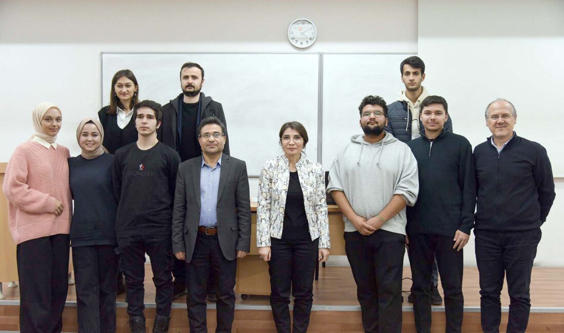  AKÜ Fen Edebiyat Fakültesi Tarih Bölümü tarafından “Cumhuriyet Konuşmaları-II: Cumhuriyet