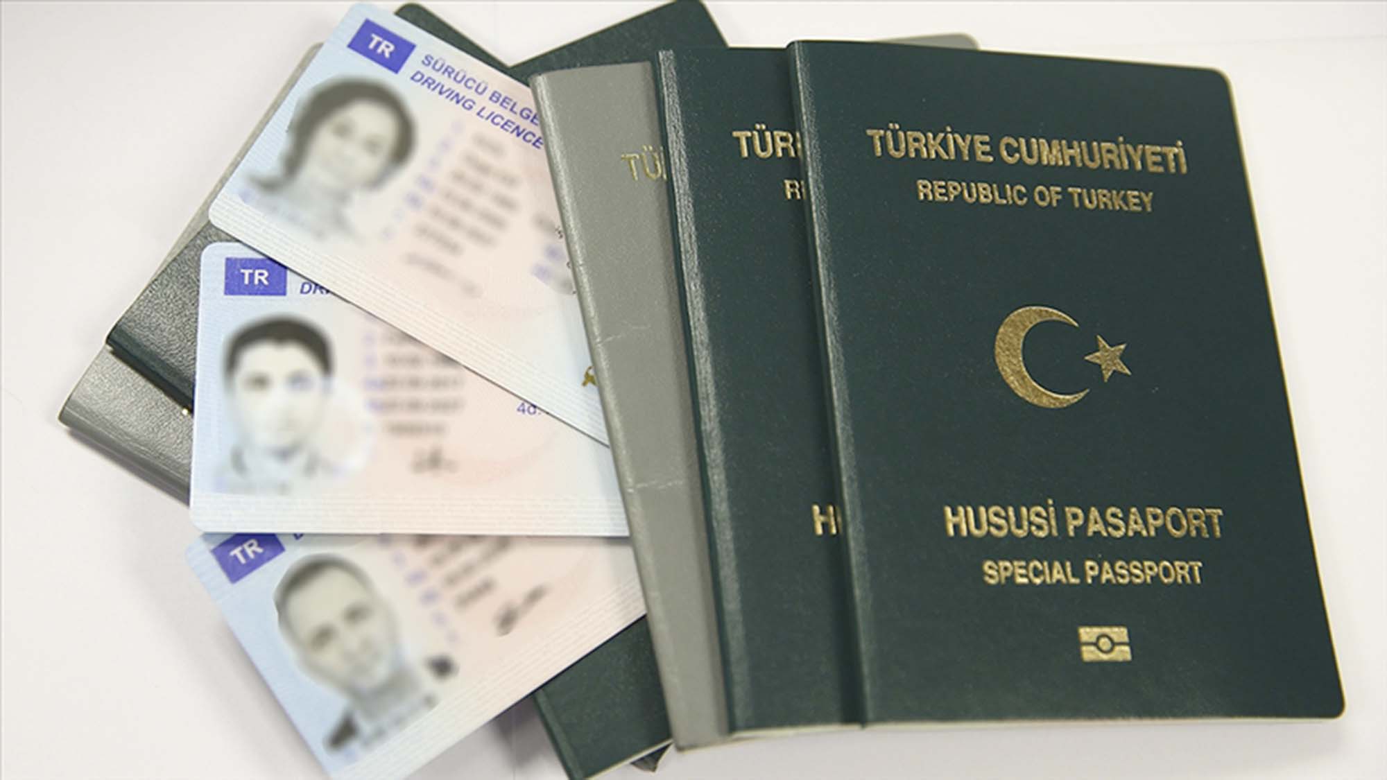 Değerli kağıtların 2024 yılında uygulanacak satış bedelleri belirlendi. Hazine ve