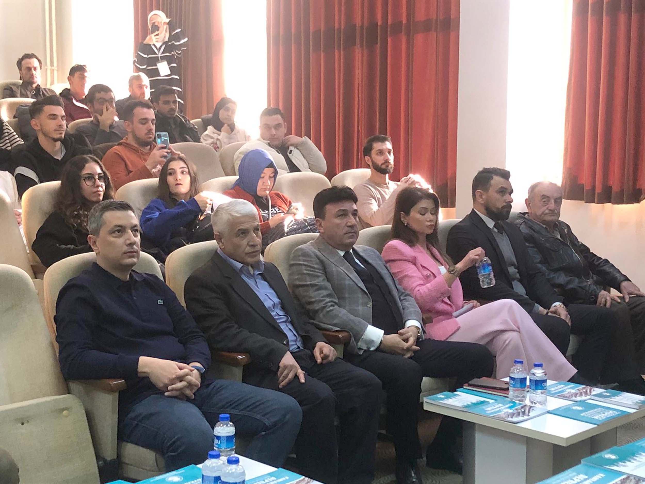 Afyon Kocatepe Üniversitesi’nde Mühendislik Fakültesi İnşaat Mühendisliği Kulübü tarafından 6