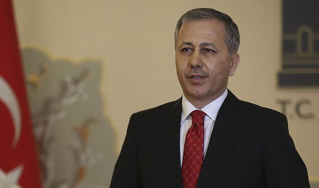 İçişleri Bakanı Ali Yerlikaya, zehir tacirlerine yönelik 48 ilde düzenlenen