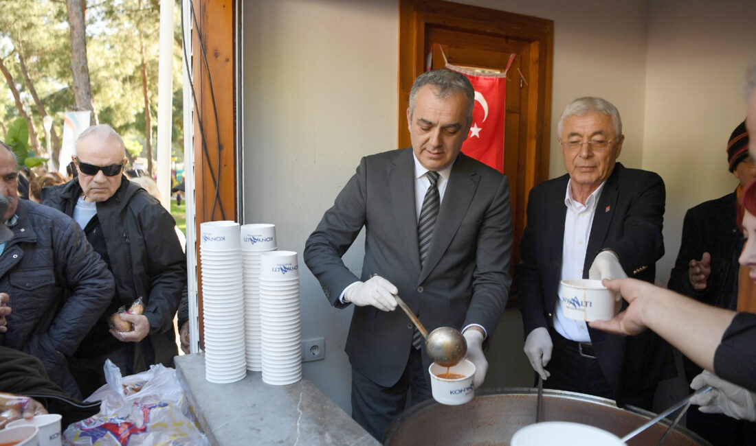 Konyaaltı Belediyesi tarafından geleneksel hale getirilen 6’ncı Çandır Fasulye Şenliği’nde