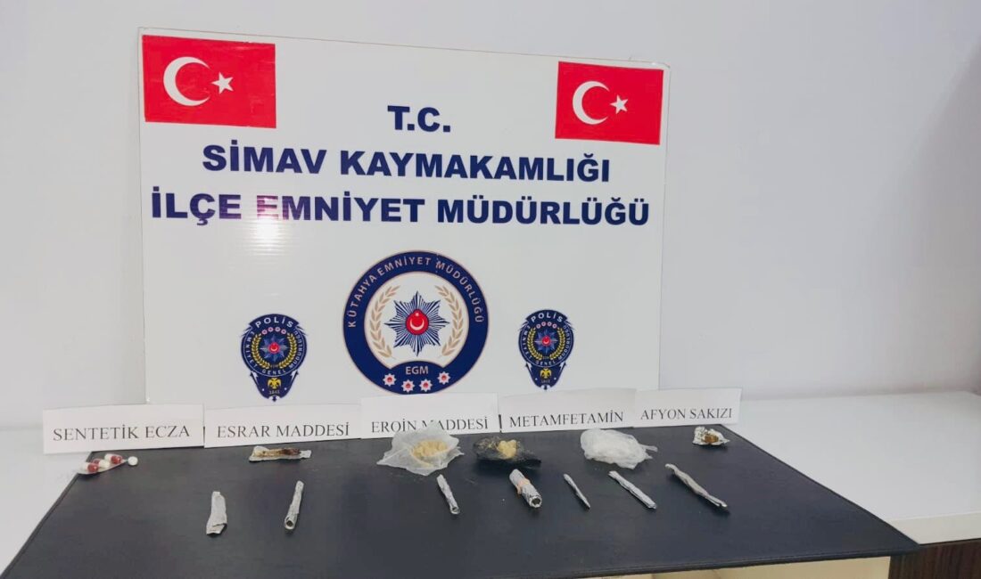 Kütahya’nın Simav ilçesinde ‘dur’ ihtarına uymayarak kaçan ve kapan marifetiyle