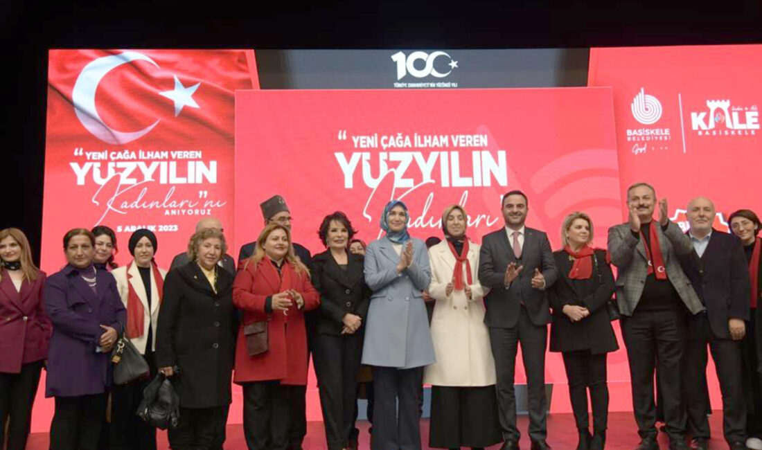 Kocaeli’nin Başiskele ilçesinde düzenlenen “Yeni Çağa İlham Veren Yüzyılın Kadınlarını