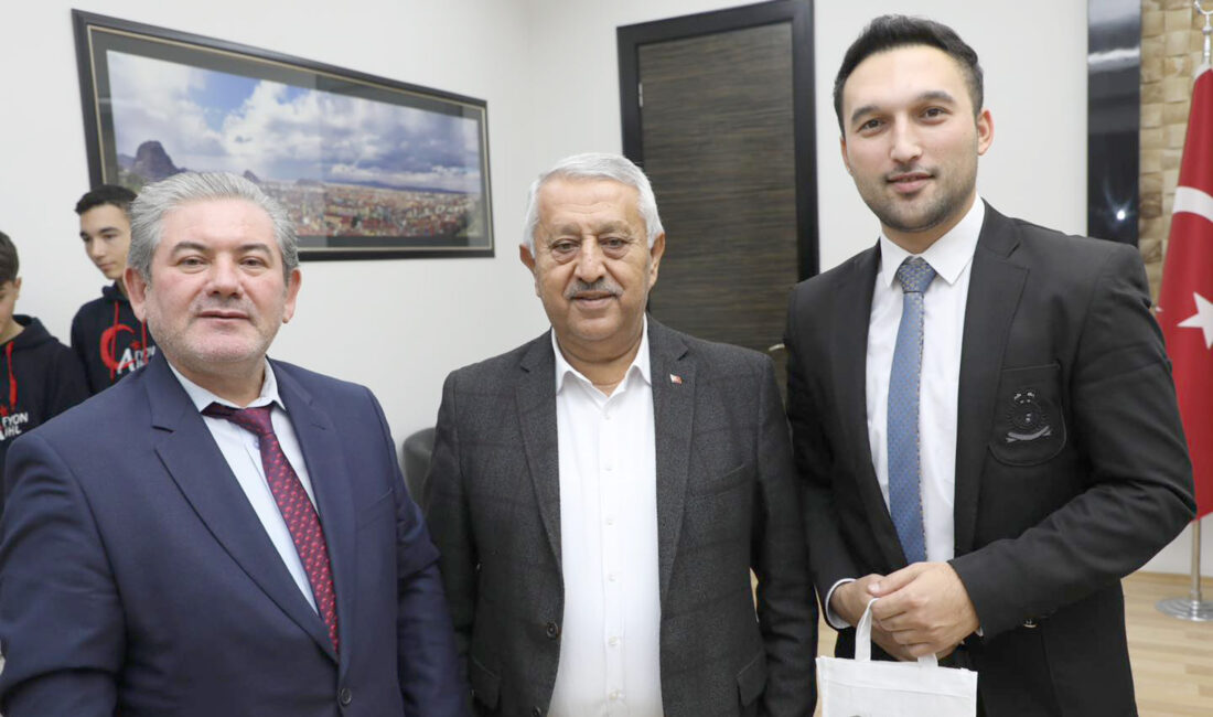 İmam Hatip Liseleri arasında düzenlenen yarışmalarda birinci olan Afyon Merkez