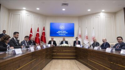 Doğrudan 7 milyona yakın çalışanı, dolaylı olarak ise tüm vatandaşları