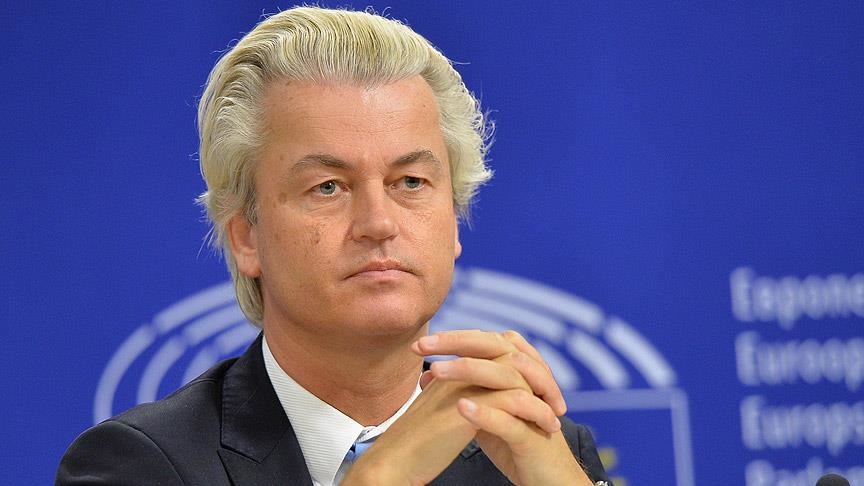 Hollanda Başbakanı Geert Wilders sosyal medya hesabından” Atatürk – Saudi