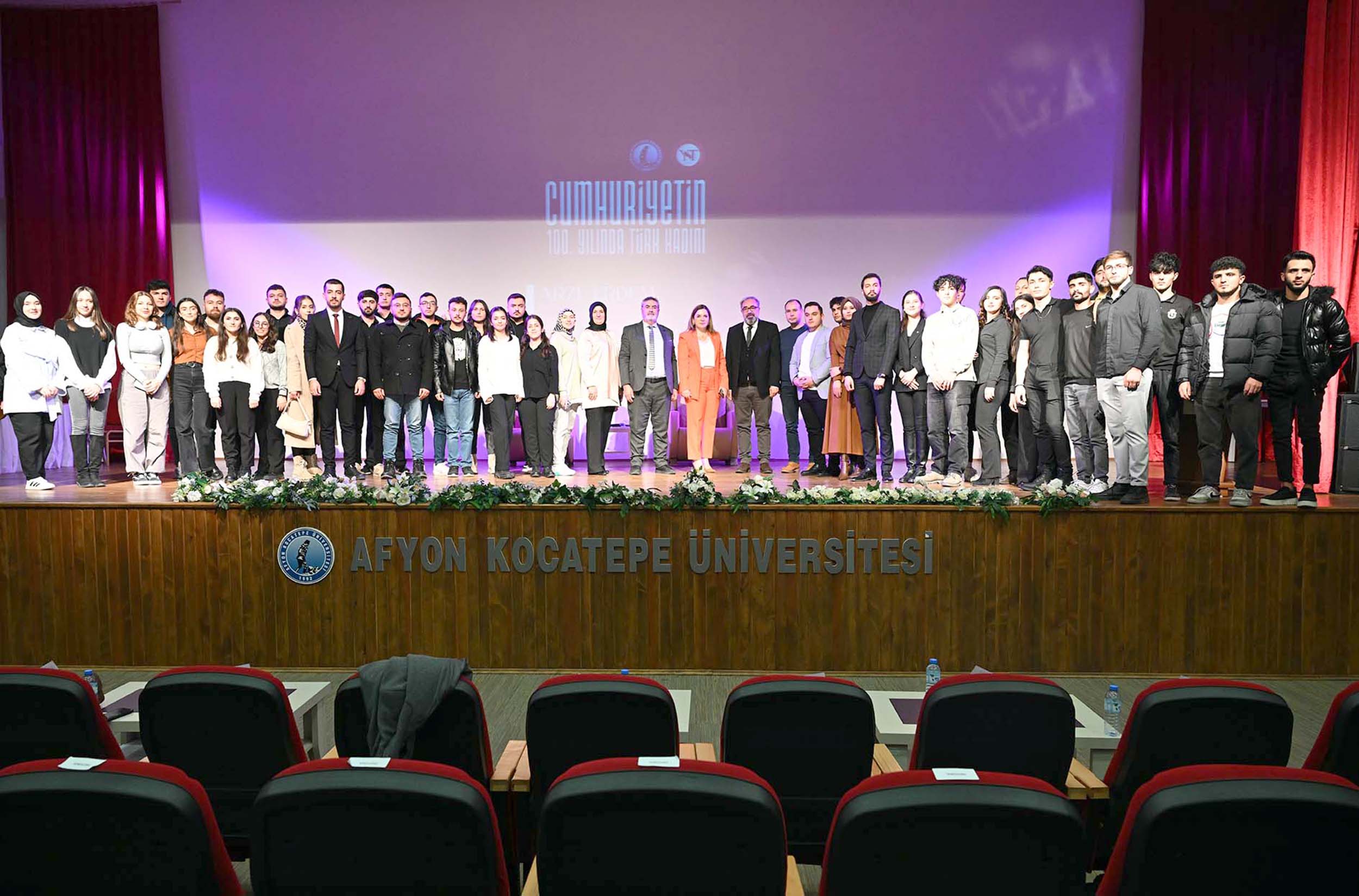 Afyon Kocatepe Üniversitesi (AKÜ) Yönetim ve Siyaset Topluluğu tarafından “Cumhuriyetin