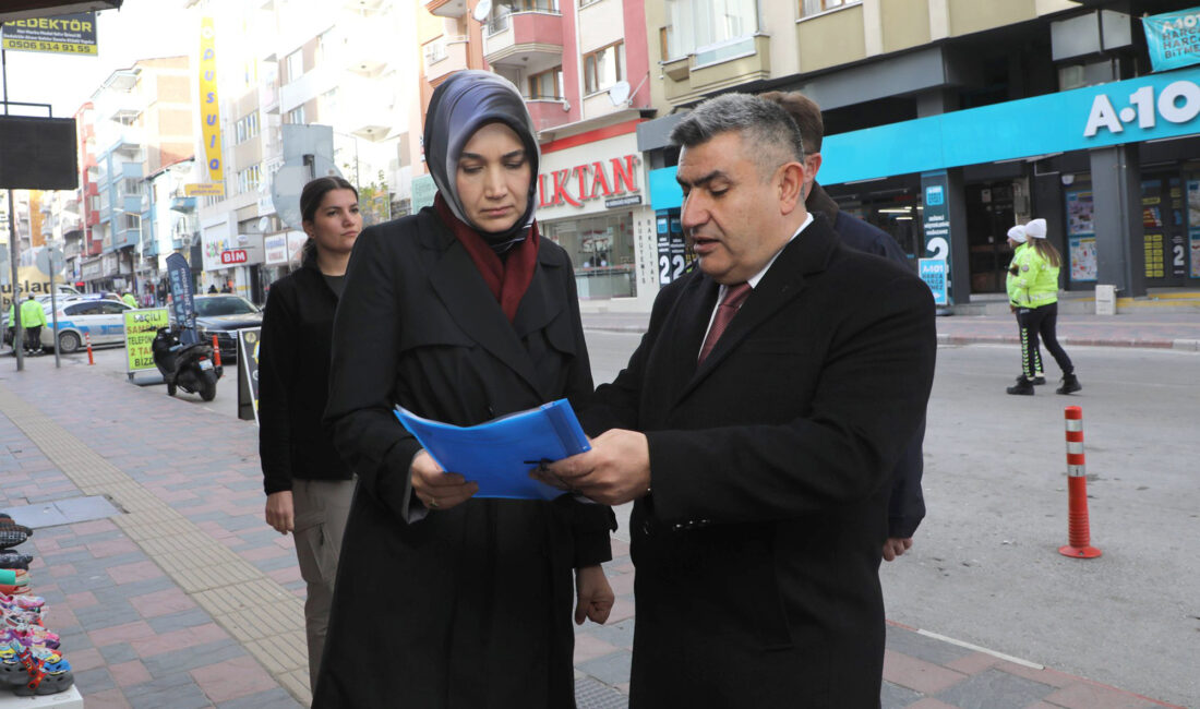 Afyonkarahisar Valisi Doç. Dr. Kübra Güran Yiğitbaşı, merkezdeki ziyaretlerine devam