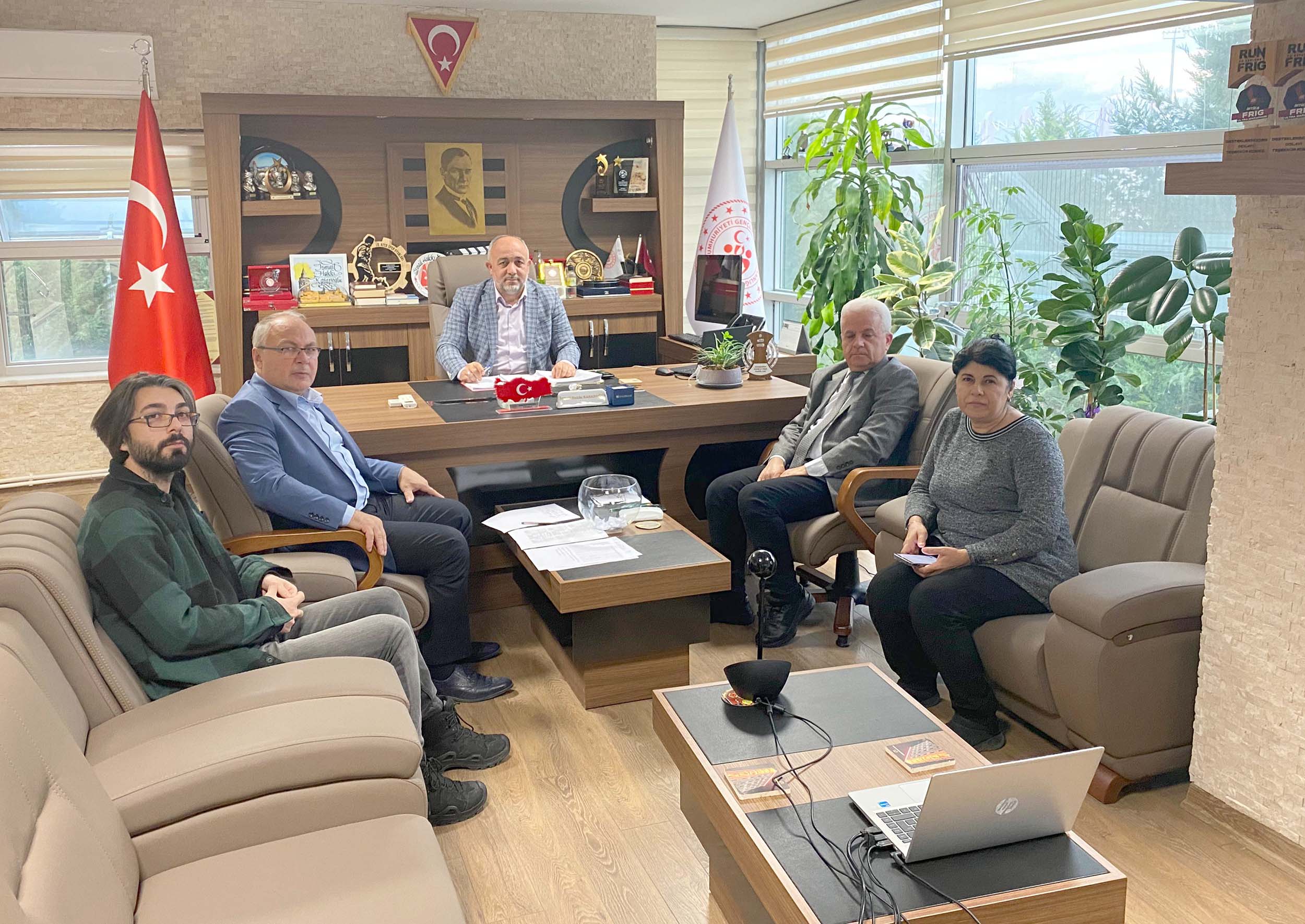 Afyonkarahisar Gençlik ve Spor İl Müdürlüğü tarafından, yurtlarda barınan öğrencilerin
