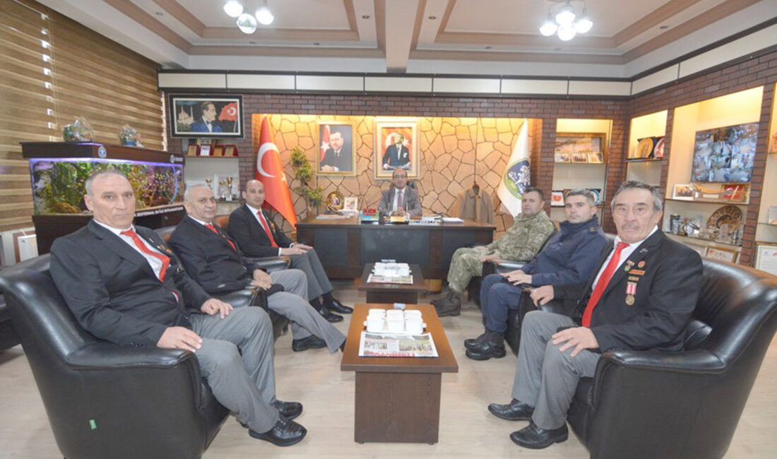 Afyonkarahisar İkmal ve Garnizon Komutanı Tuğgeneral Numan Yöner ile Türkiye
