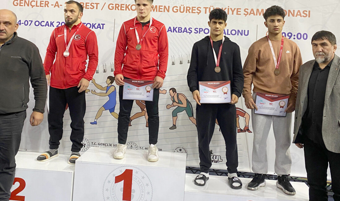 Afyonkarahisar Türkiye Olimpik Hazırlık Merkezi (TOHM) sporcuları, Tokat’ta düzenlenen Okul