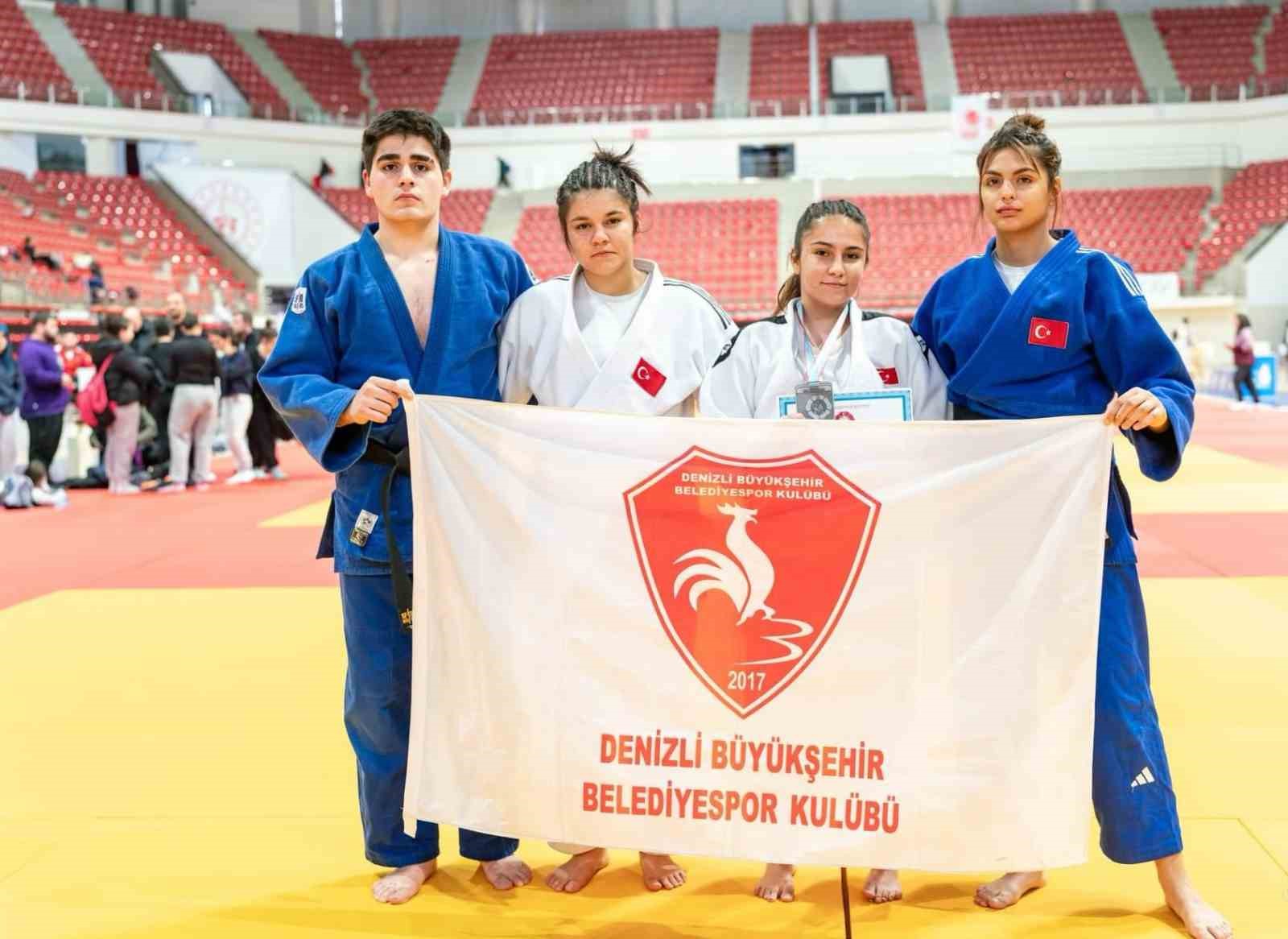 Denizli Büyükşehir Belediyespor Judo Takımından 4 sporcu, Antalya’da düzenlenecek Ümitler